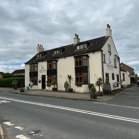 The Blue Bell Hotell Boroughbridge Eksteriør bilde