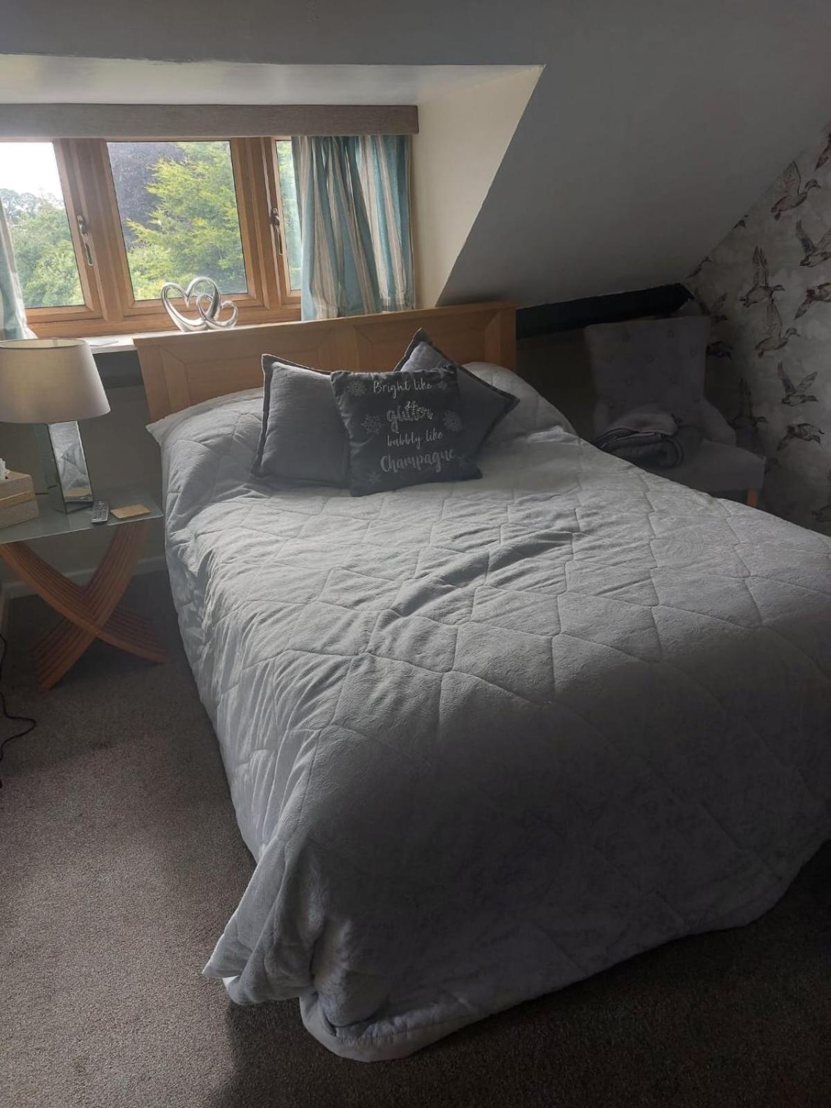 The Blue Bell Hotell Boroughbridge Eksteriør bilde